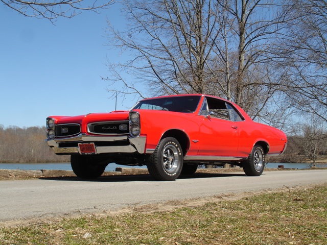 MidSouthern Restorations: 1967 Pontiac GTO